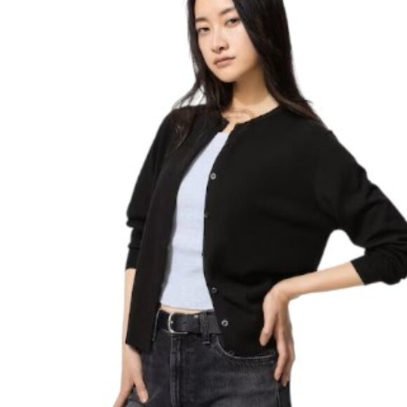 Uniqlo Merino Cardigan - Picture 1 of 7